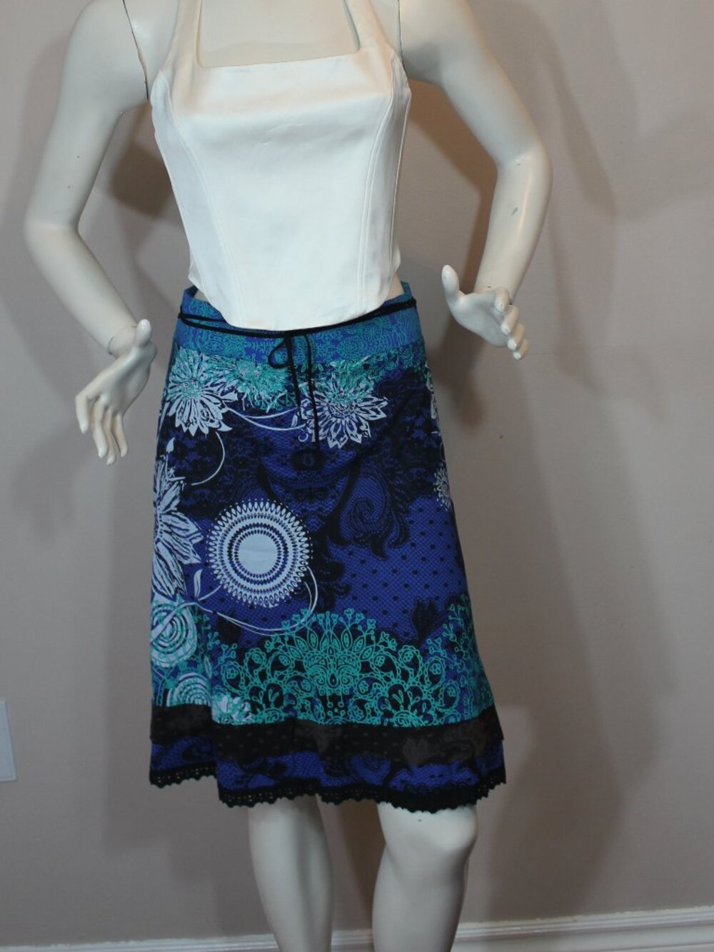 Disigual A-Line knee length  blue black print cozy skirt size Large